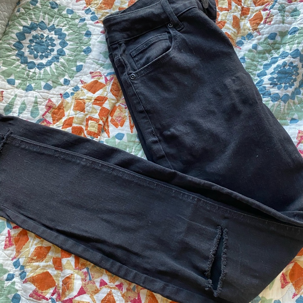 Francescas Distressed Black Skinny Jeans